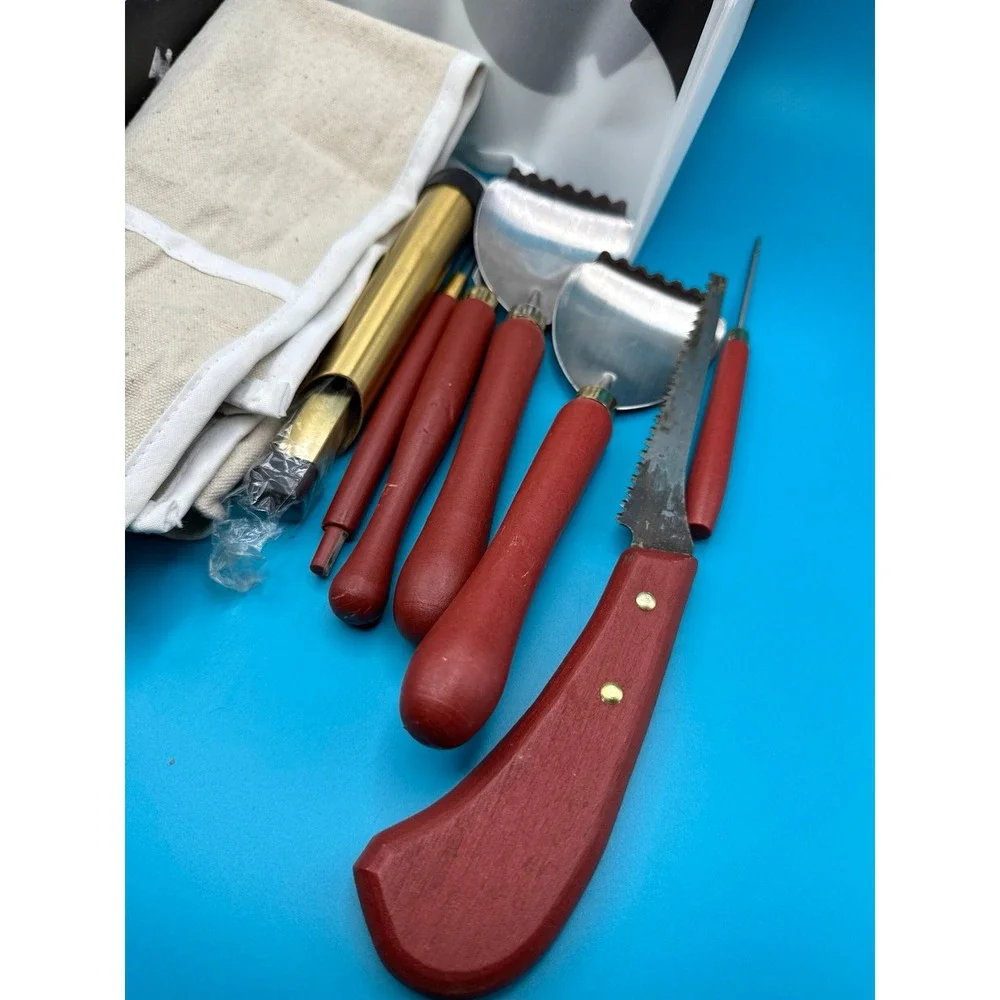 Williams-Sonoma Halloween pumpkin carving kit jack-o'-lantern tools‎ templates